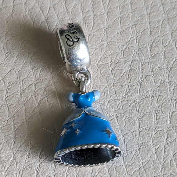 Pandora Disney Cinderella Dress - Picture 8 of 8